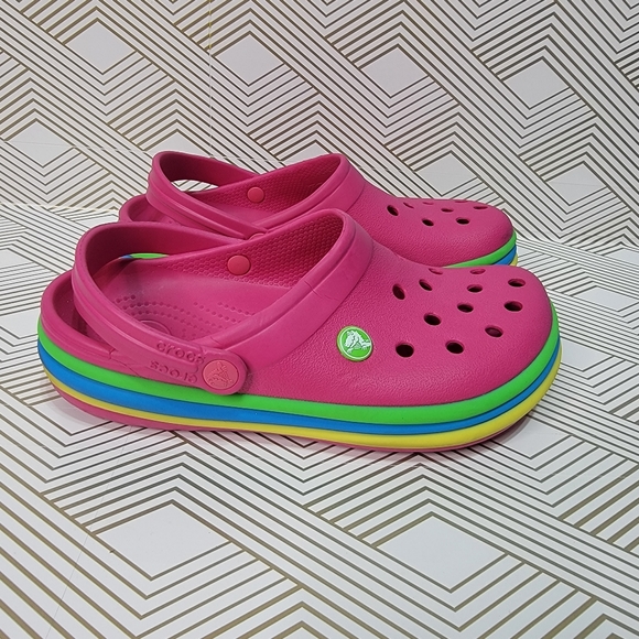 Crocs Ciabatta Paradise Pink Rainbow Band Retired Size 7 Slip On Pride Unisex. - Picture 2 of 7
